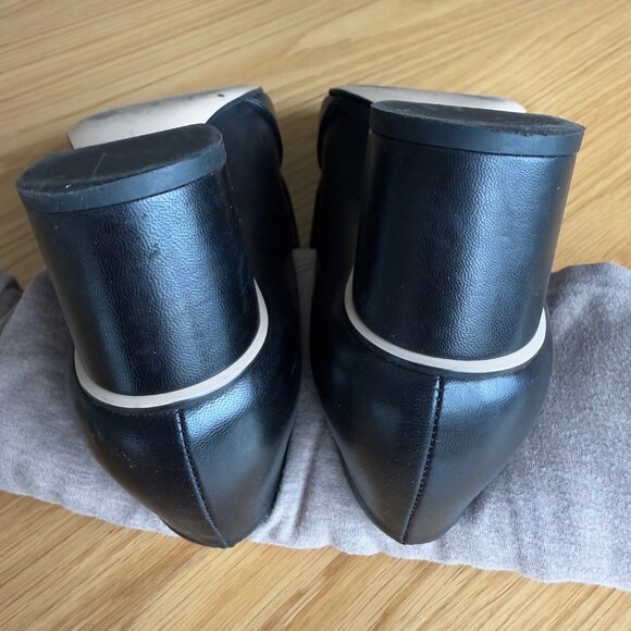 GUCCI Double G Logo Black Leather Square Toe Pumps Size 38 - Picture 7 of 7